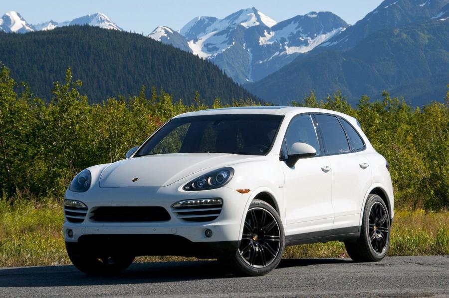  Porsche Cayenne Diesel 2013 года  (фото 31 из 42)